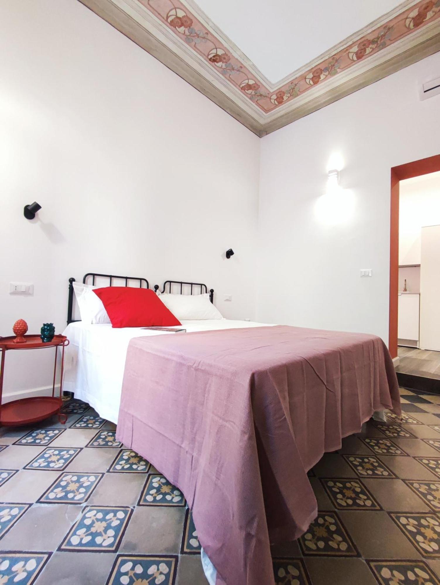 Donna Oliva Guest House パレルモ エクステリア 写真