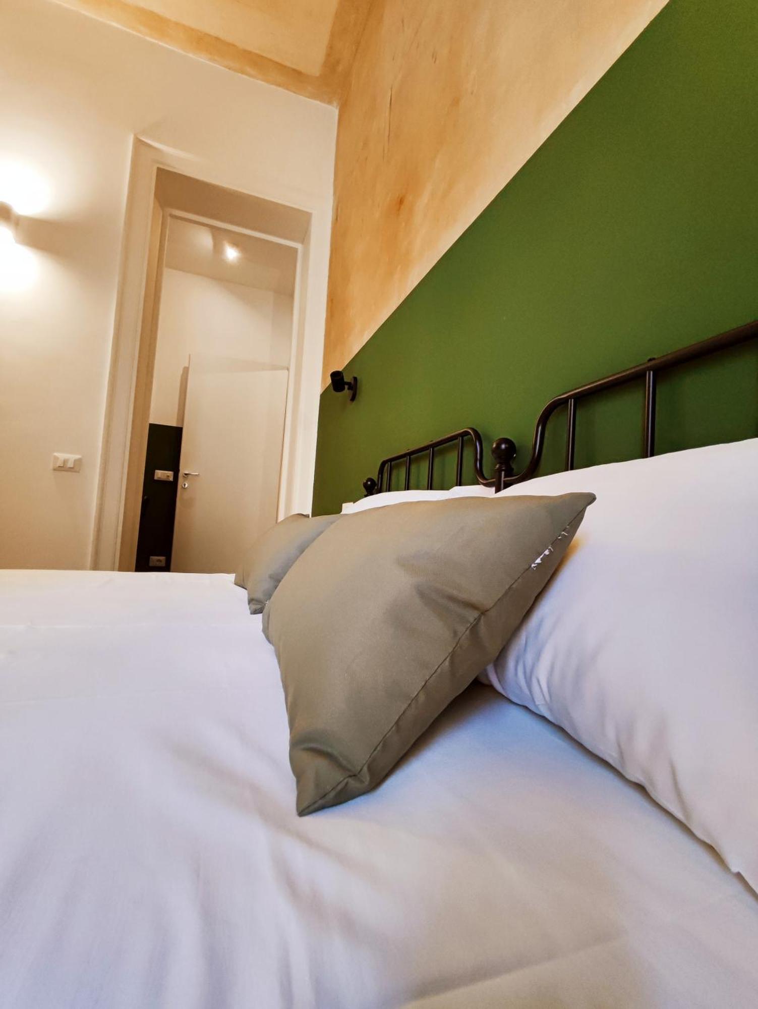 Donna Oliva Guest House パレルモ エクステリア 写真