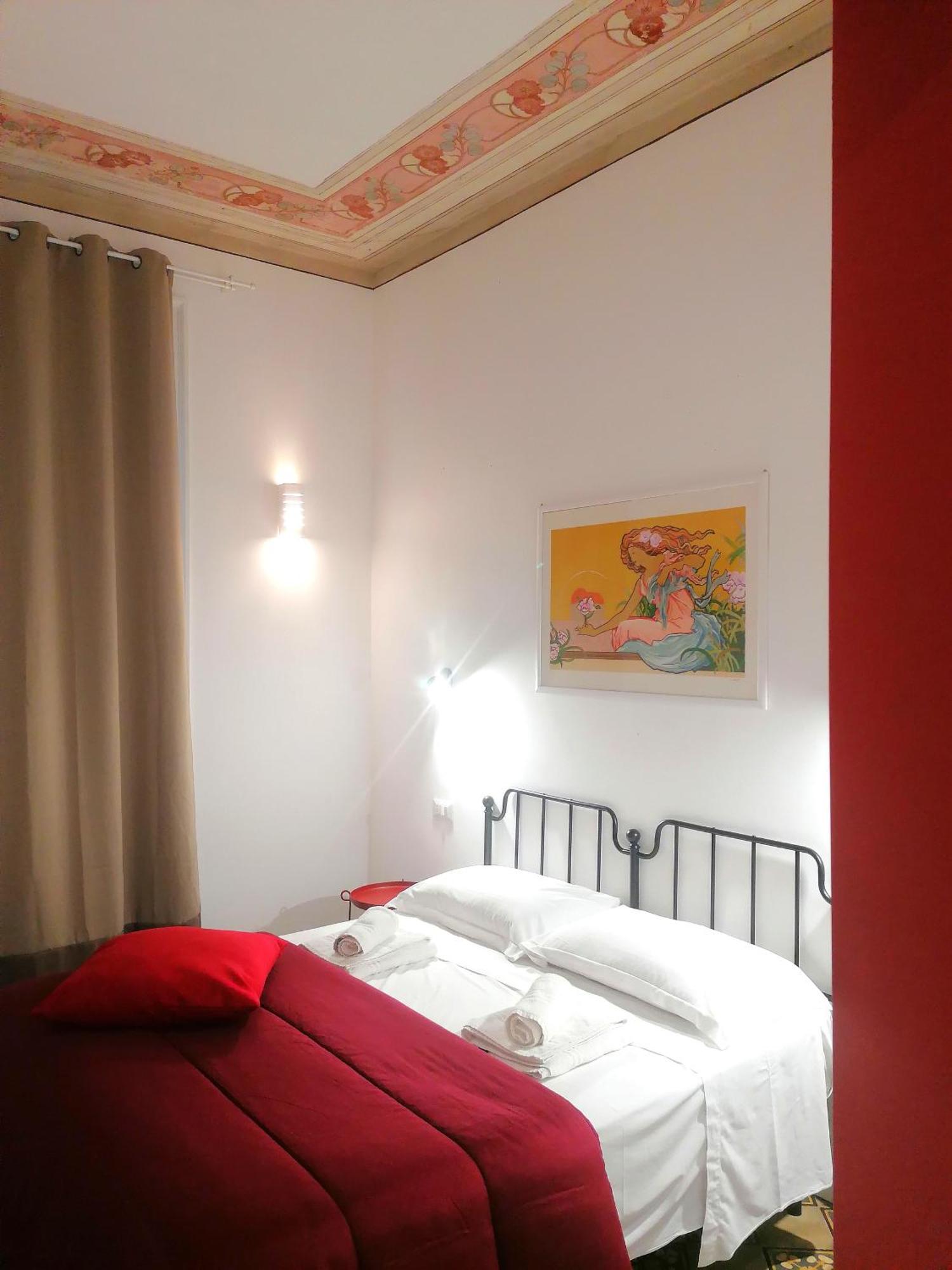 Donna Oliva Guest House パレルモ エクステリア 写真
